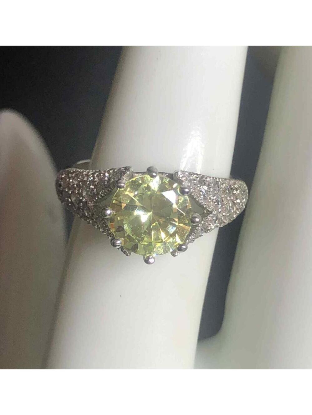 5773 Joseph Esposito Jubilee sterling 925 yellow-Green CZ ring sz 7 (4.6 grams)